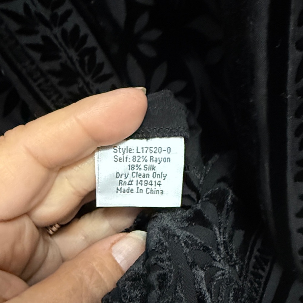 NWT Johnny Was Velvet Amatan Ruched Blouse in Black XL - Picture 7 of 7